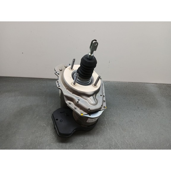 Recambio de servofreno para renault megane e-tech suv ev40 referencia OEM IAM 460078309r 0204847407 