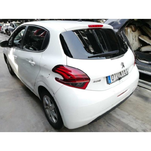 peugeot 208 del año 2015