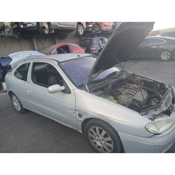renault megane i coach (da0/1_) del año 2001