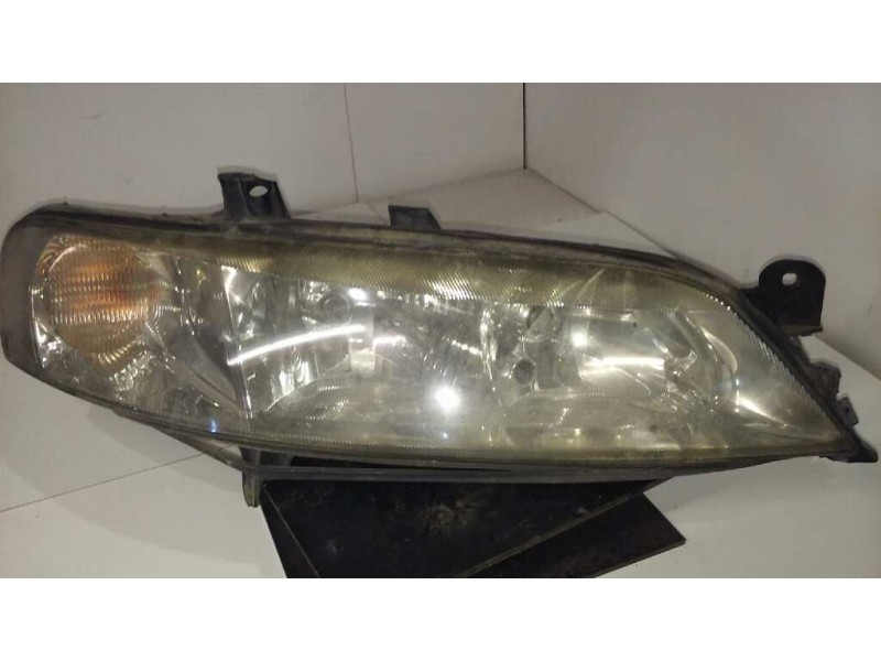 Recambio de faro derecho para opel vectra b berlina comfort referencia OEM IAM 9119520  2º SERIE
