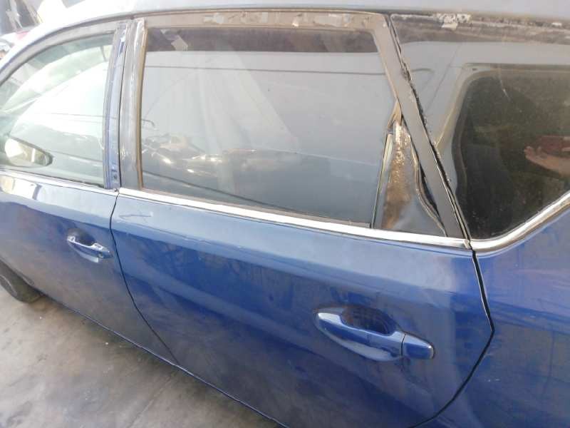 Recambio de puerta trasera izquierda para toyota auris hybrid active referencia OEM IAM  TOCADA 