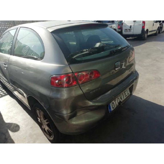 seat ibiza (6l1) del año 2002