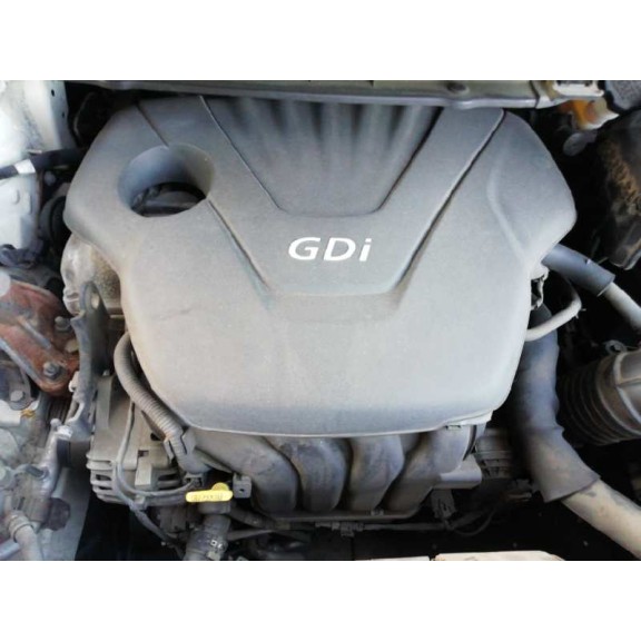 kia carens ( ) del año 2015