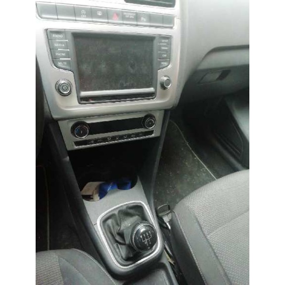 volkswagen polo (6c1) del año 2014