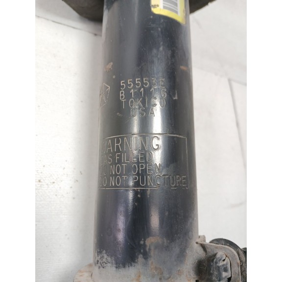 Recambio de amortiguador delantero izquierdo para jeep commander 3.0 crd cat referencia OEM IAM 52124343AC  