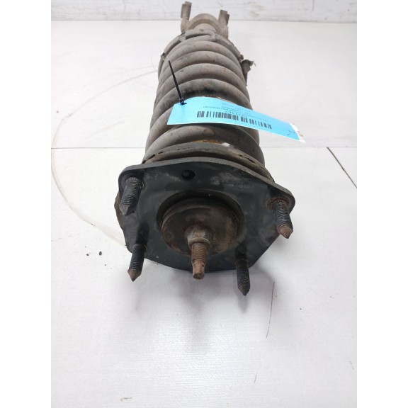 Recambio de amortiguador delantero derecho para jeep commander 3.0 crd cat referencia OEM IAM 52124343AC  