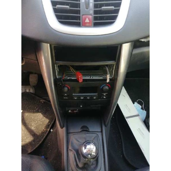 peugeot 207 del año 2007