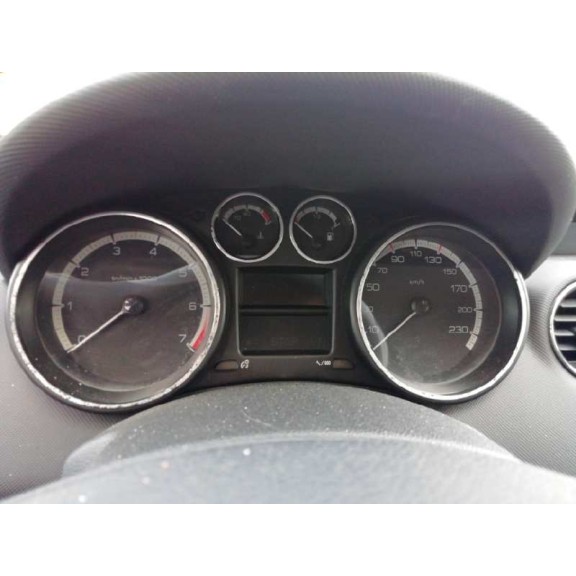 peugeot 308 del año 2008