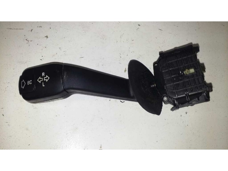 Recambio de mando intermitentes para bmw serie 5 touring (e39) 528i referencia OEM IAM 8352172  
