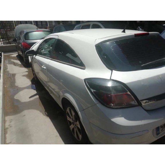 opel astra gtc del año 2008