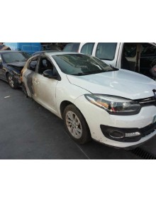 renault megane iii berlina 5 p del año 2014