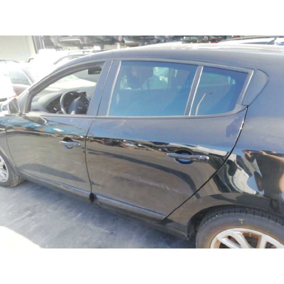 renault megane iii berlina 5 p del año 2015