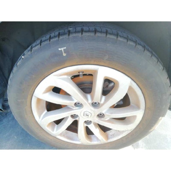 renault megane iii berlina 5 p del año 2015