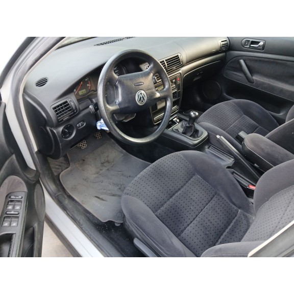 volkswagen passat b5 (3b2) del año 1998