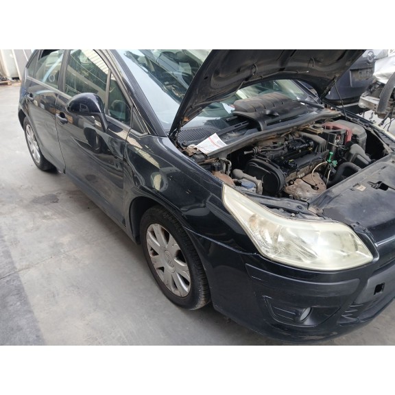 citroën c4 berlina del año 2004