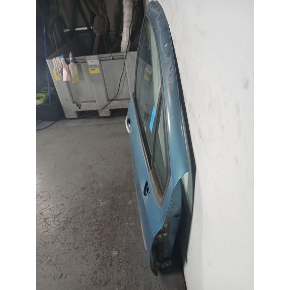 Recambio de puerta delantera derecha para renault modus 1.4 16v referencia OEM IAM 801003308R  