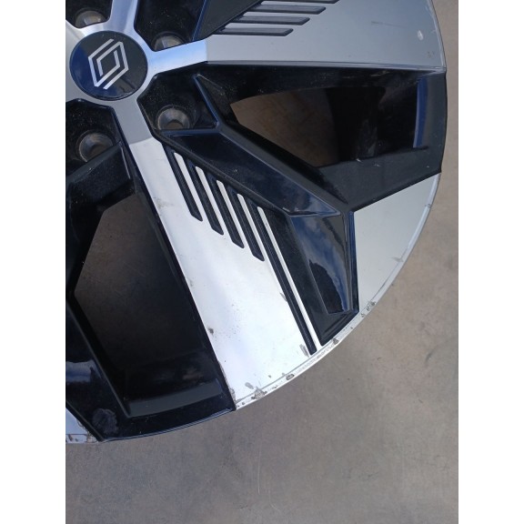 Recambio de llanta para renault megane e-tech suv ev40 referencia OEM IAM 7JX20CH5ET34 X1 20