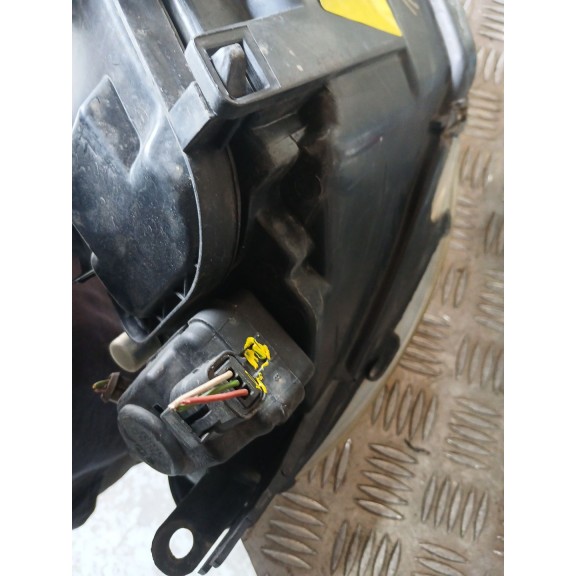 Recambio de faro izquierdo para peugeot 206 berlina x-line refri referencia OEM IAM 5501121L SEGUNDA SERIE 