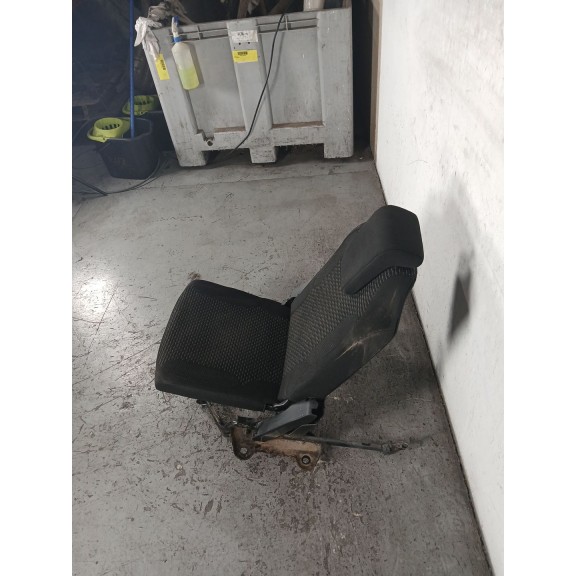Recambio de asiento trasero izquierdo para citroën c4 grand picasso exclusive referencia OEM IAM   