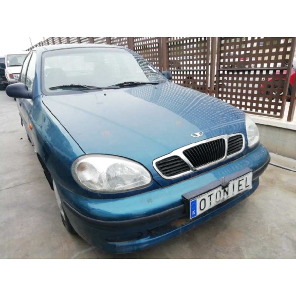 daewoo lanos del año 1999