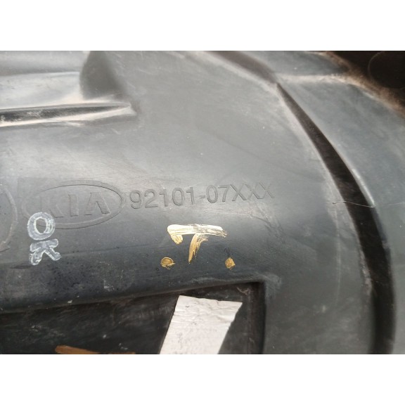 Recambio de faro izquierdo para kia picanto i (sa) 1.1 referencia OEM IAM 9210107xxx  