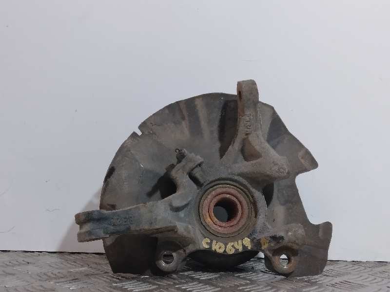 Recambio de mangueta delantera derecha para hyundai accent (mc) gl referencia OEM IAM  4 TORNILLOS 