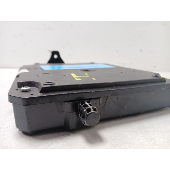 Recambio de centralita bsi para renault megane iii berlina 5 p bose edition referencia OEM IAM   