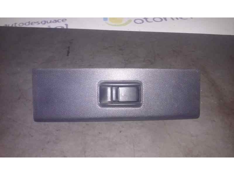 Recambio de mando elevalunas delantero derecho para toyota corolla verso (r1) 2.0 d-4d sol referencia OEM IAM 742310F030  