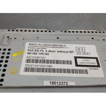 Recambio de sistema audio / radio cd para kia pro_cee´d drive referencia OEM IAM 961601h100  
