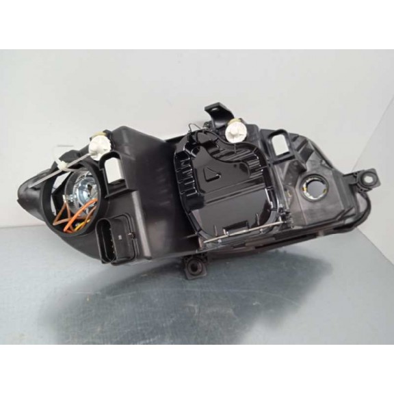 Recambio de faro izquierdo para seat leon (1p1) referencia OEM IAM 5P1941005E NUEVO H7+H1
