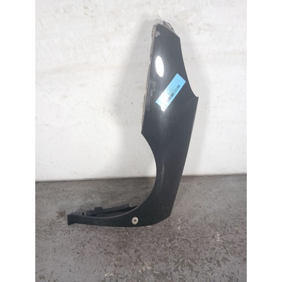 Recambio de aleta delantera izquierda para peugeot 407 sw 1.6 hdi referencia OEM IAM   