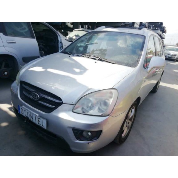 kia carens (un) del año 2008