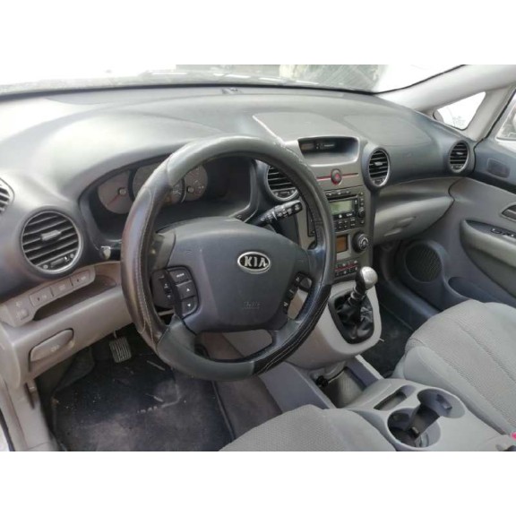 kia carens (un) del año 2008