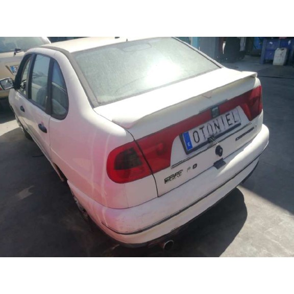 seat cordoba berlina (6k2) del año 1999