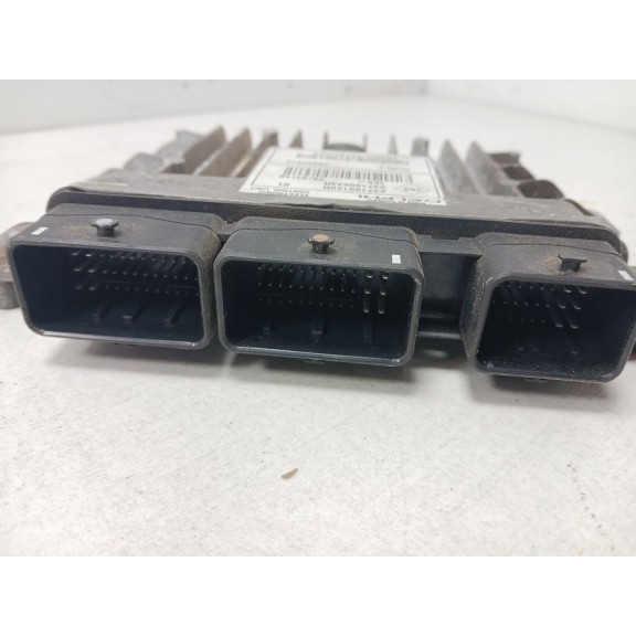 Recambio de centralita motor uce para renault megane iii berlina 5 p emotion referencia OEM IAM 237100120R  