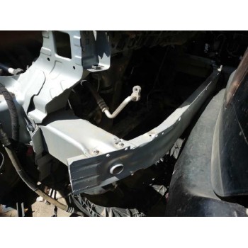 REFUERZO PARAGOLPES DELANTERO 