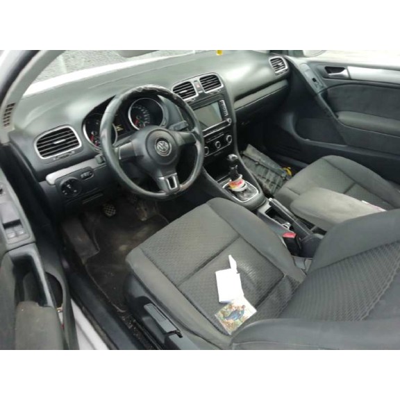 volkswagen golf vi (5k1) del año 2011