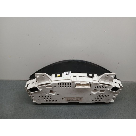 Recambio de cuadro instrumentos para jeep commander 3.0 crd cat referencia OEM IAM 56054018ah  