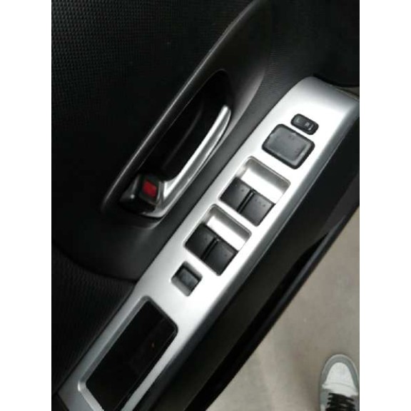 mazda 5 berl. (cr) del año 2006