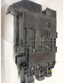 Recambio de modulo electronico para renault megane iii berlina 5 p bose edition referencia OEM IAM 243800011R  