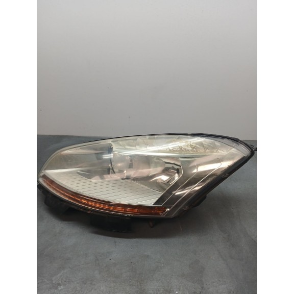 Recambio de faro izquierdo para citroën c4 grand picasso avatar referencia OEM IAM  1 SOPORTE ROTO 
