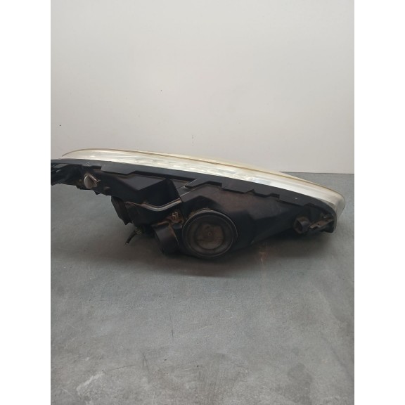 Recambio de faro izquierdo para citroën c4 grand picasso avatar referencia OEM IAM  1 SOPORTE ROTO 