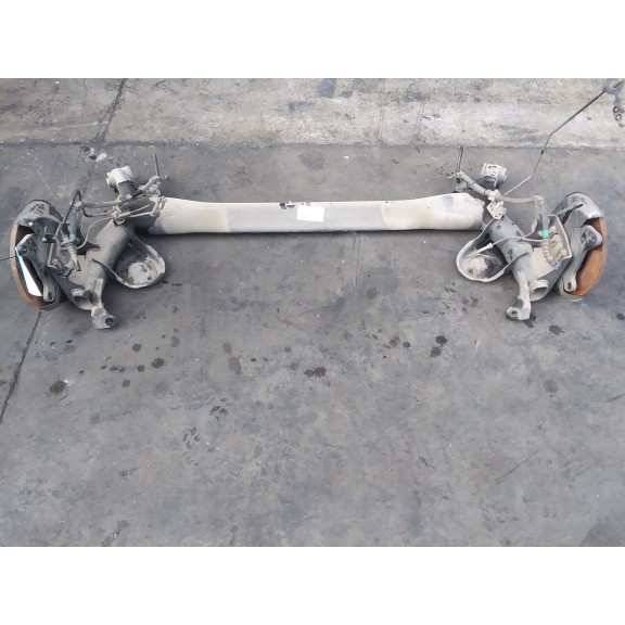 Recambio de puente trasero para nissan qashqai (j11) tekna premium referencia OEM IAM  NO INCLUYE PINZAS 
