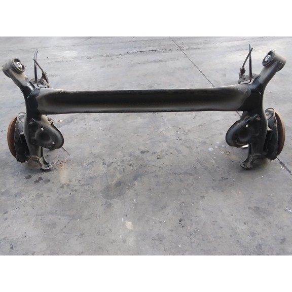 Recambio de puente trasero para nissan qashqai (j11) tekna premium referencia OEM IAM  NO INCLUYE PINZAS 