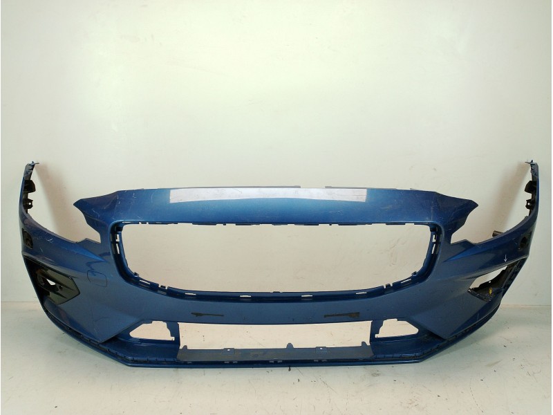 Recambio de paragolpes delantero para volvo v60 ii (225) d4 polestar awd referencia OEM IAM 31690530  