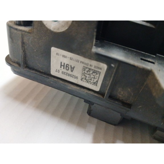 Recambio de caja reles / fusibles para chevrolet cruze station wagon lt+ referencia OEM IAM 13255300  