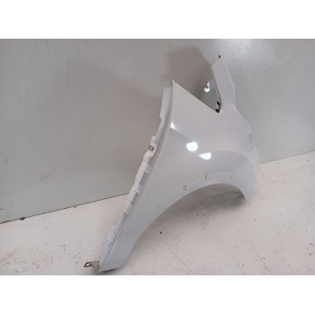 Recambio de aleta delantera derecha para ford b-max (jk) 1.0 ecoboost referencia OEM IAM 1754102  