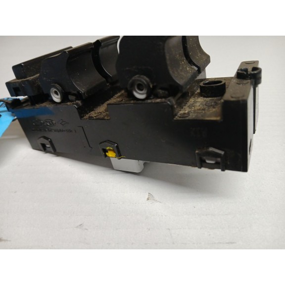 Recambio de mando elevalunas delantero izquierdo para hyundai i40 i (vf) 1.7 crdi referencia OEM IAM 835703Z0004x  