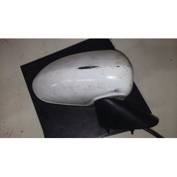 RETROVISOR DERECHO ELECTRICO