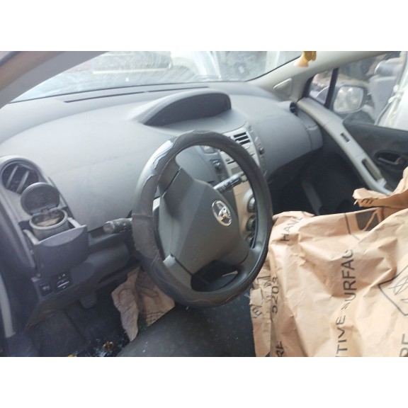 toyota yaris (_p9_) del año 2007